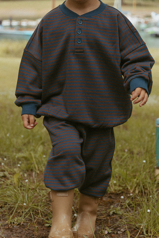 Bailey Set in Deep Blue Chocolate Stripe