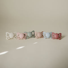 FRIGG Butterfly Anatomical Silicone Pacifier 2-Pack (6-18 Months)