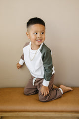Ford Jogger Set