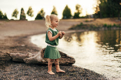 Goldie Set in Elm Green