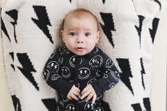 Lightning Bolt Fuzzy Blanket | Black