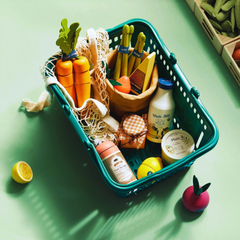 Farmers’ Market Gift Set: Market Stall & Organic Food Collection