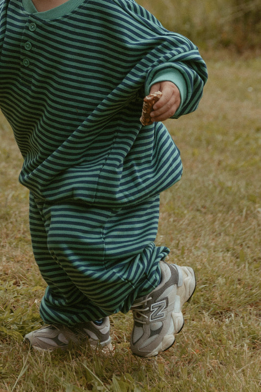 Bailey Set in Green Blue Stripe