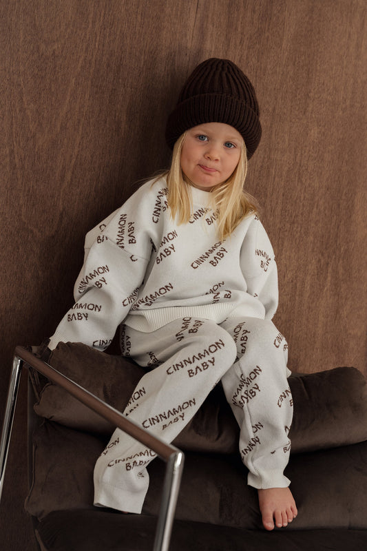 Knitted Logo Pants- Coffee