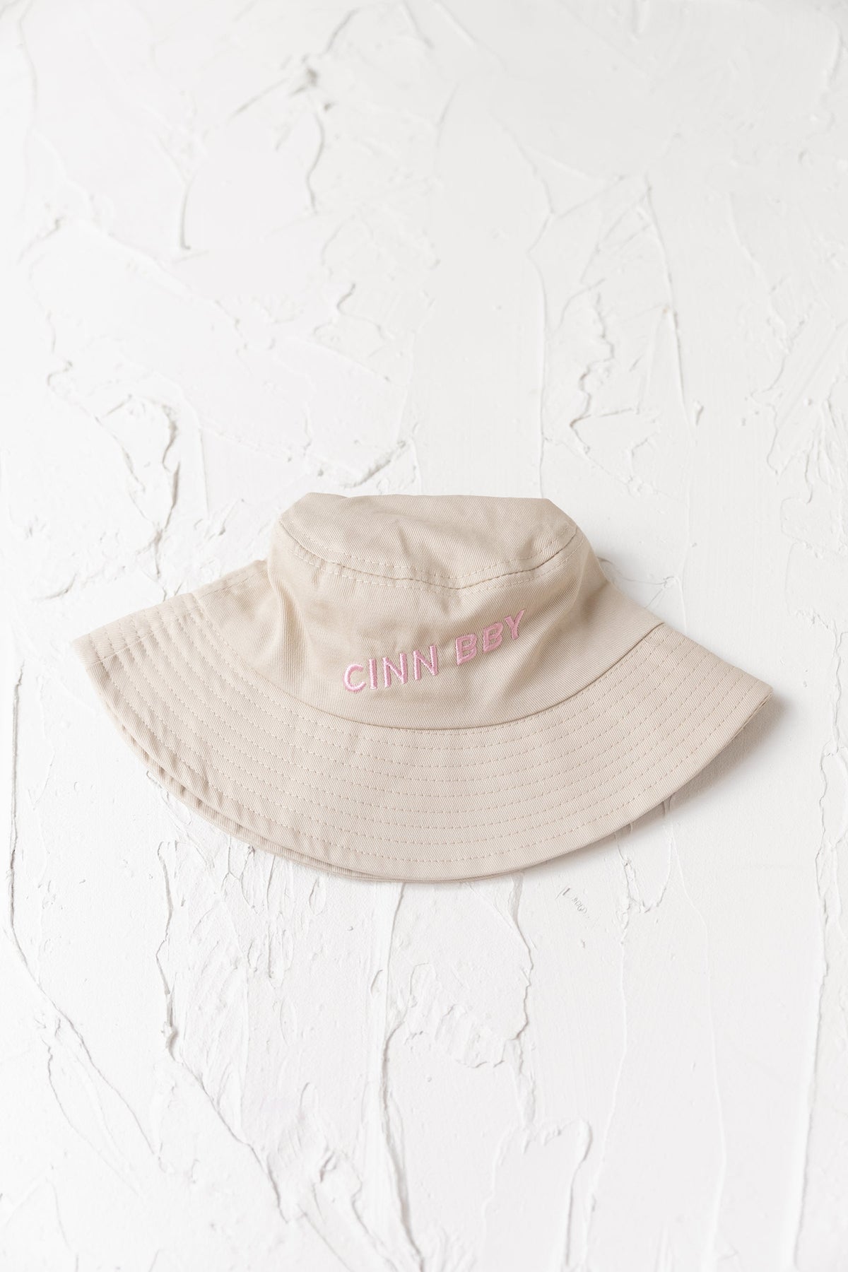 Cinn Bby Bucket Hat - Pink