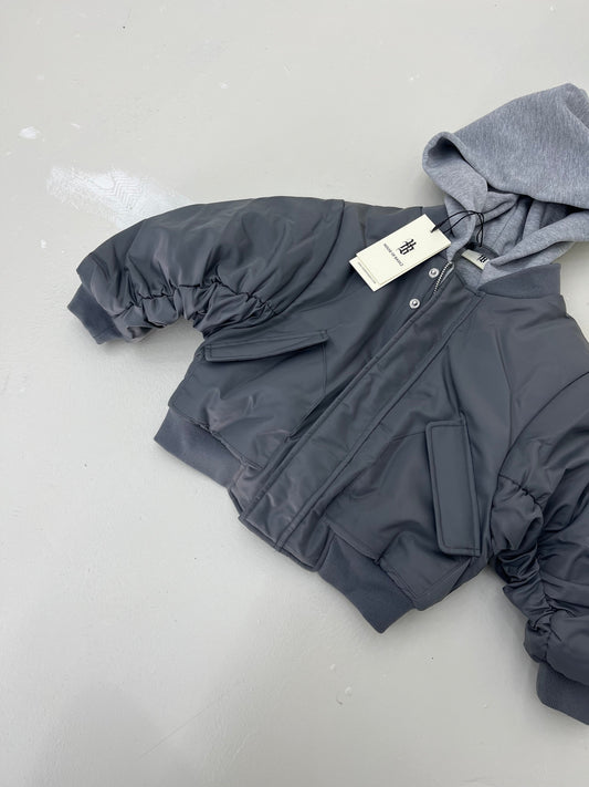 The Reverze Bomberjacket