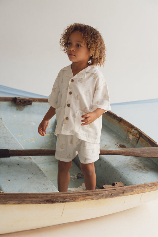 Sailboat Linen Shorts